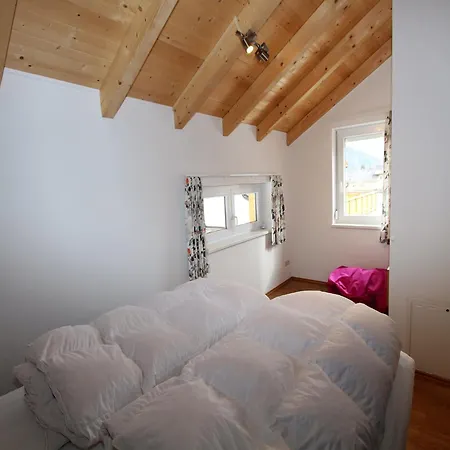 Luxurious In Koetschach-mauthen Near Area Dağ evi