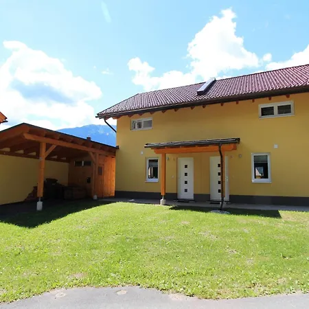 Alpesi faház Luxurious In Koetschach-mauthen Near Area Kötschach-Mauthen