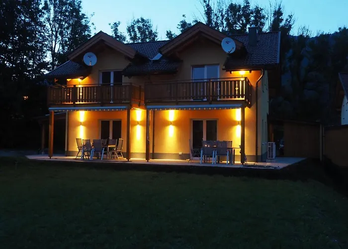 Luxurious In Koetschach-mauthen Near Area Alpesi faház